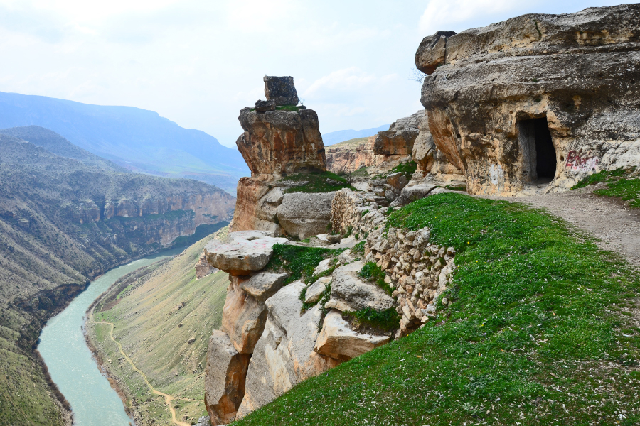 Siirt Diş Protezi Seçerken Dikkat Edilmesi Gereken 5 Önemli Nokta