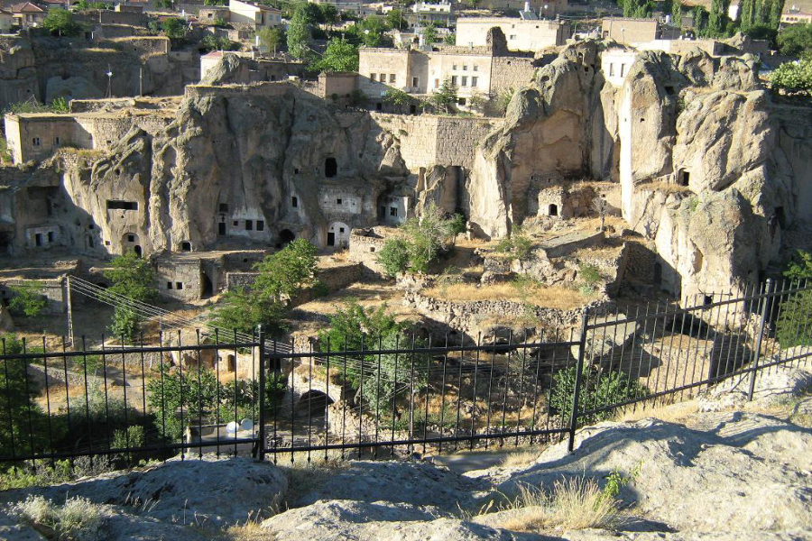 Aksaray Çocuk Diş Hekimi Seçerken Dikkat Etmeniz Gereken 7 Önemli Nokta